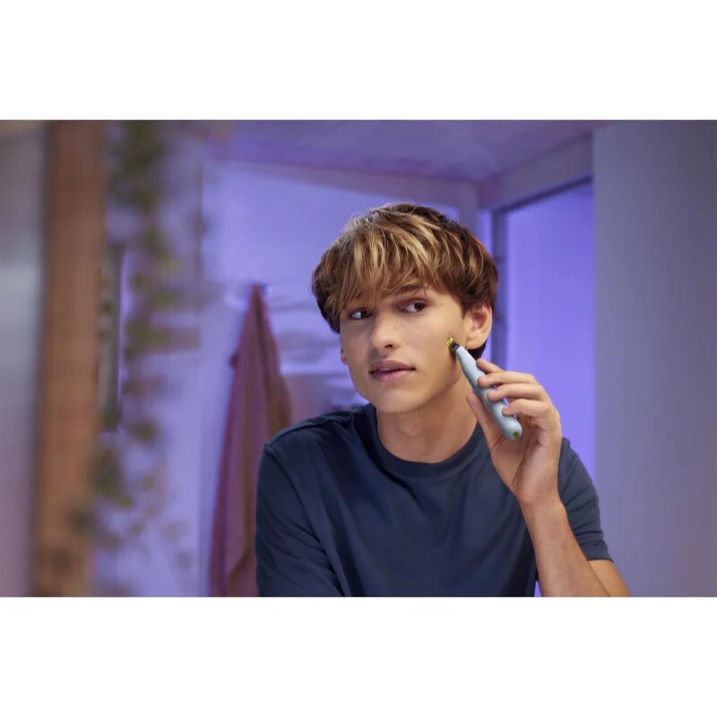 Philips OneBlade First Shave QP1326/30 Тример за брада 1 бр.