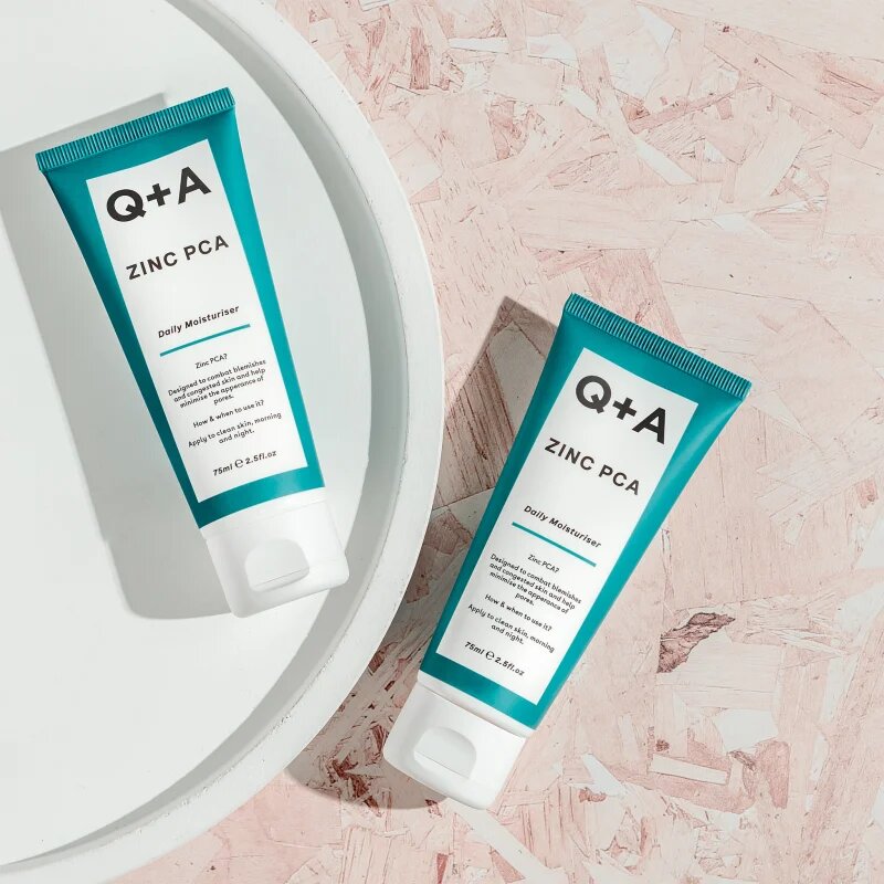Q+A Zinc PCA стягащ крем за кожа за изглаждане на кожата и минимизиране на порите 75 мл.