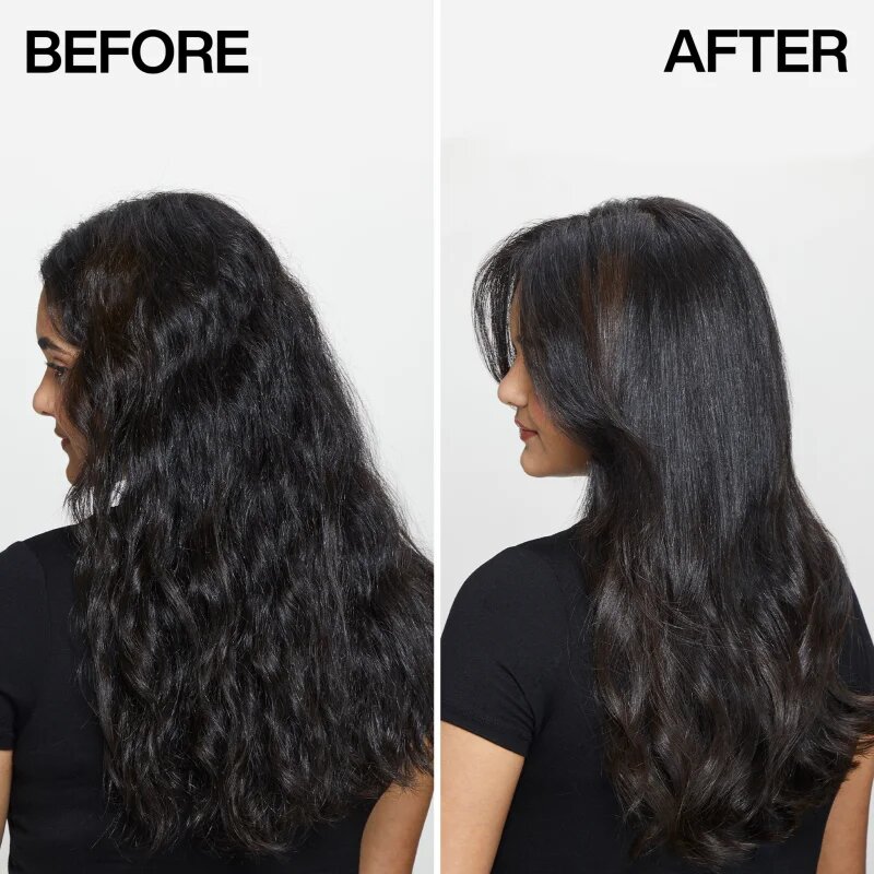 Redken Quick Blowout термозащитен спрей за оформяне с преса и маша за по-бързо оформяне на прическата със сешоар 125 мл.