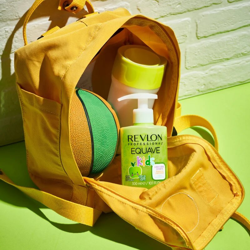 Revlon Professional Equave Kids Hypoallergenic Shampoo хипоалергенен шампоан 2 в 1 за деца od 3 let 300 мл.