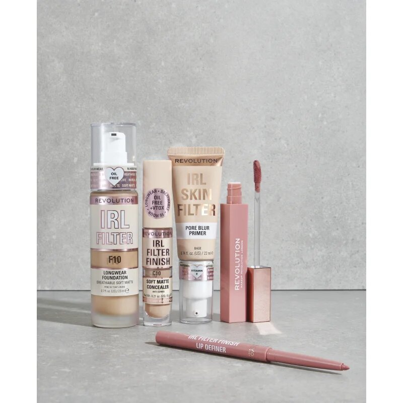 Revolution IRL Filter кремообразен молив за устни с матиращ ефект цвят Chai Nude 0.18 гр.