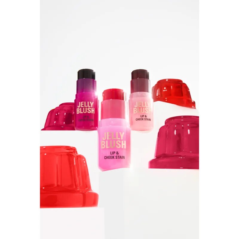 Revolution Jelly Blush руж в стик за устни и скули цвят Cherry Red 5.5 гр.
