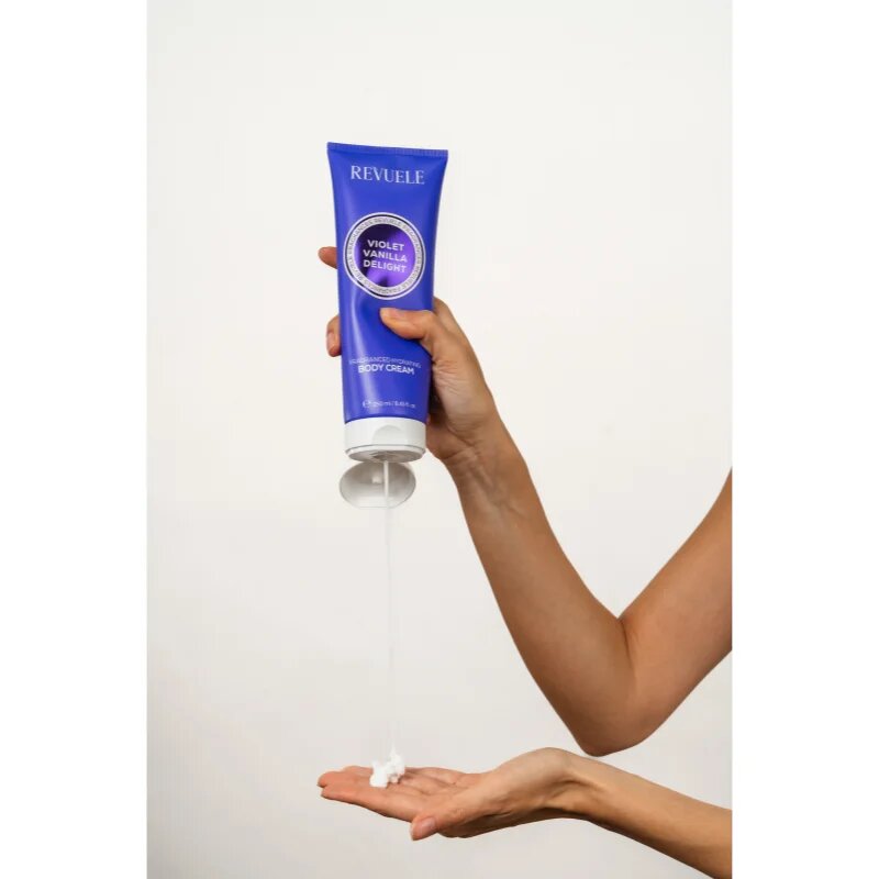 Revuele Violet Vanilla Delight Fragranced Hydrating Body Cream хидратиращ лосион за тяло за жени 250 мл.