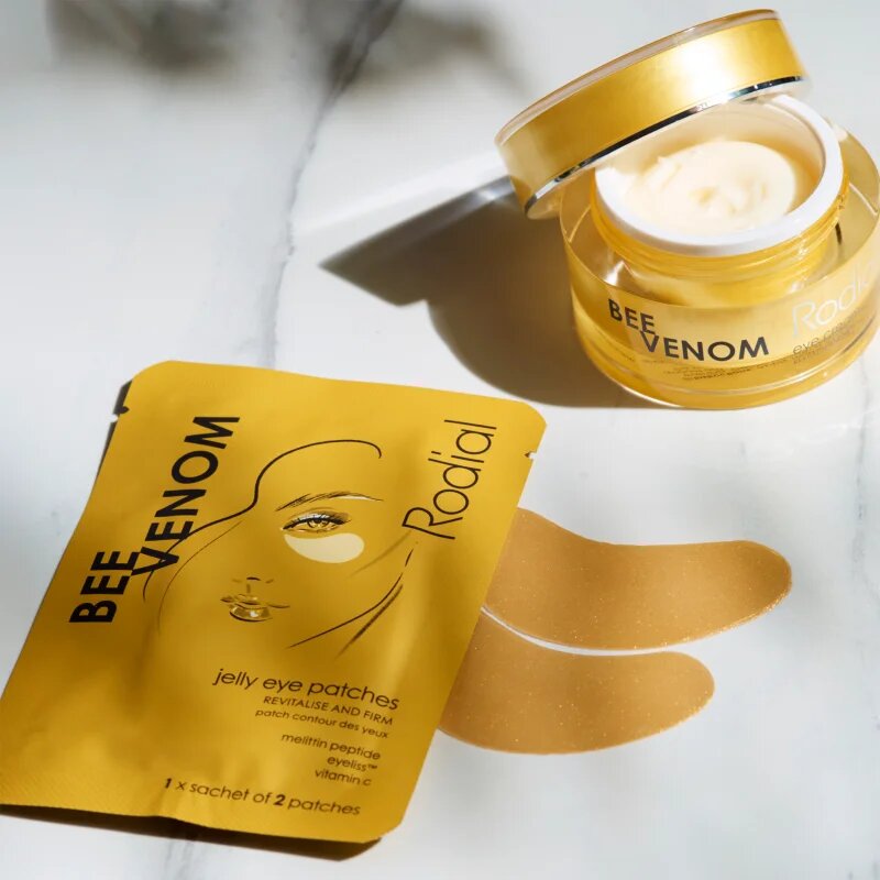 Rodial Bee Venom Jelly Eye Patches стягащи възглавнички с гел за подочната зона с успокояващ ефект 2 бр.