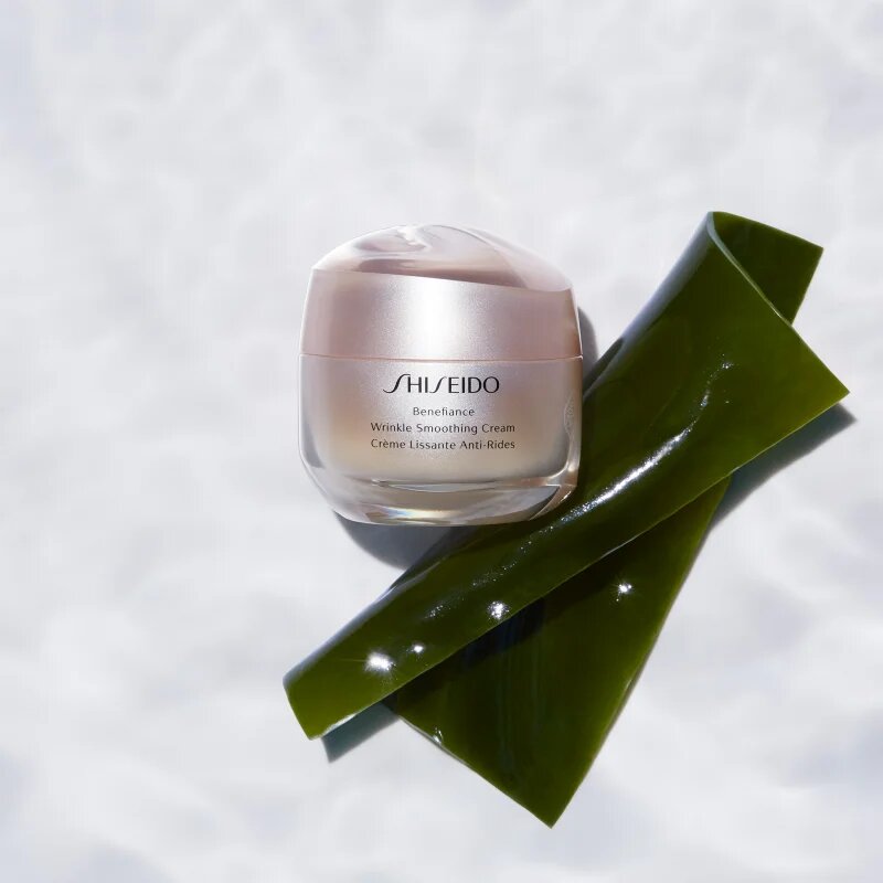 Shiseido Benefiance Wrinkle Smoothing Cream дневен и нощен крем против бръчки за всички типове кожа на лицето 50 мл.