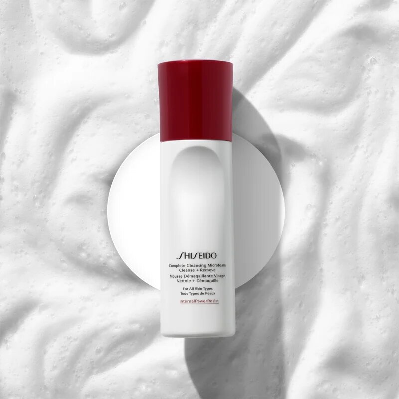 Shiseido Generic Skincare Complete Cleansing Micro Foam пяна за почистване и премахване на грим с хидратиращ ефект 180 мл.