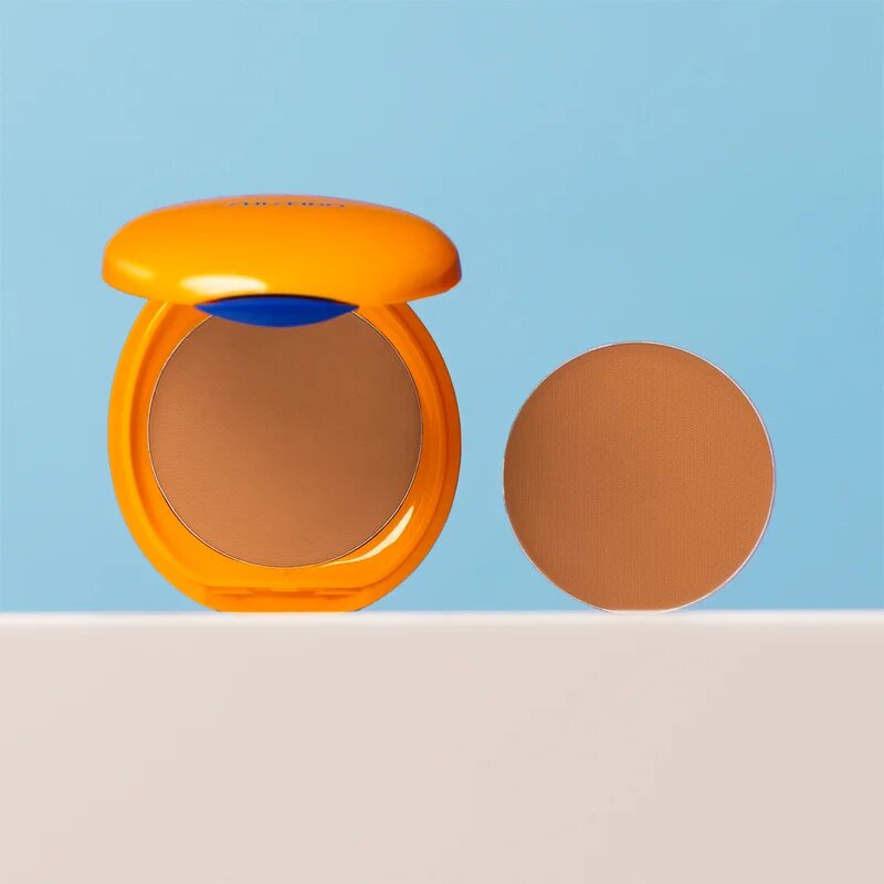 Shiseido Sun Care Tanning Compact Foundation SPF10 водоустойчив компактен грим пълнител цвят Bronze 12 гр.