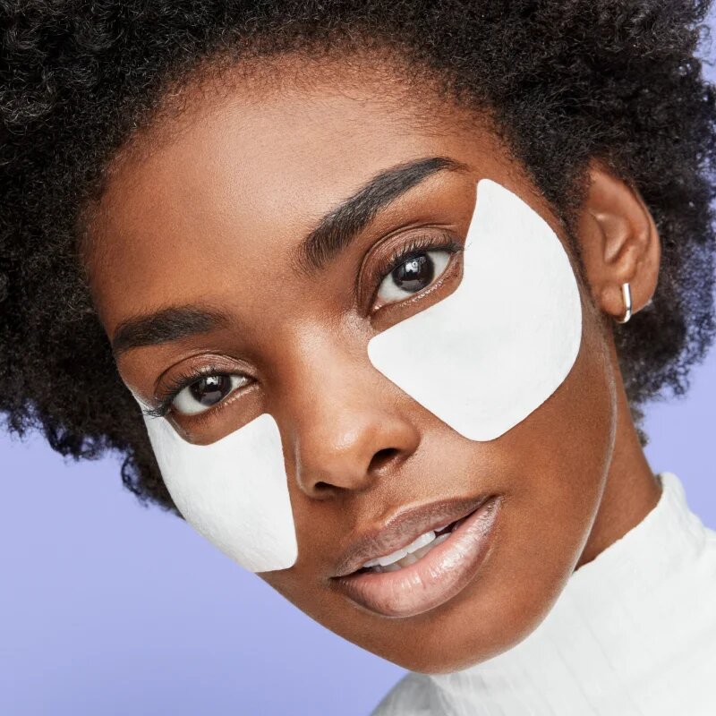 Shiseido Vital Perfection Uplifting & Firming Express Eye Mask маска с лифтинг и стягащ ефект за околоочната област 12 бр.