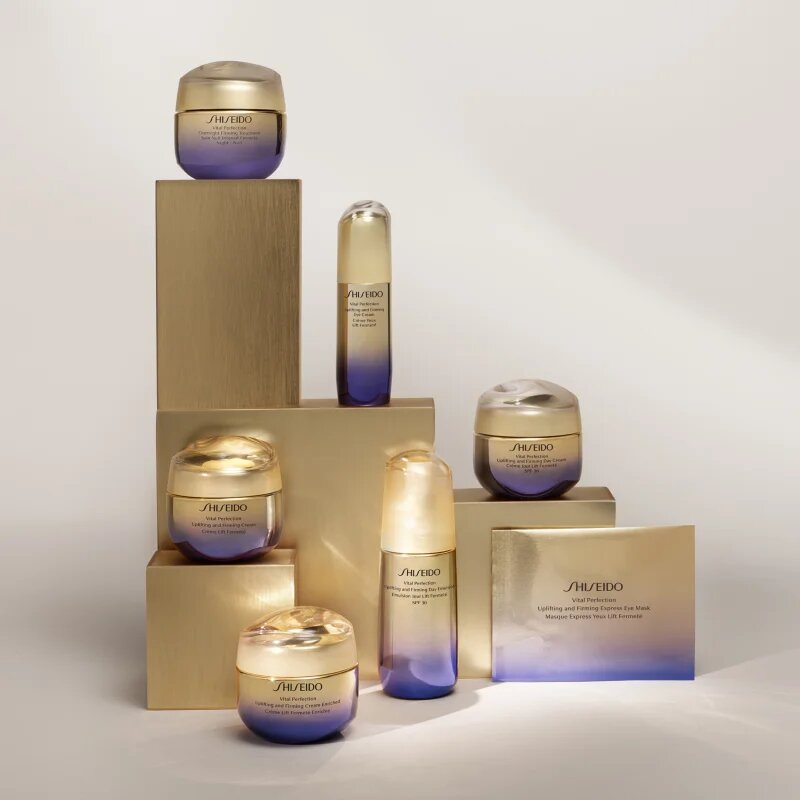Shiseido Vital Perfection Uplifting & Firming Express Eye Mask маска с лифтинг и стягащ ефект за околоочната област 12 бр.