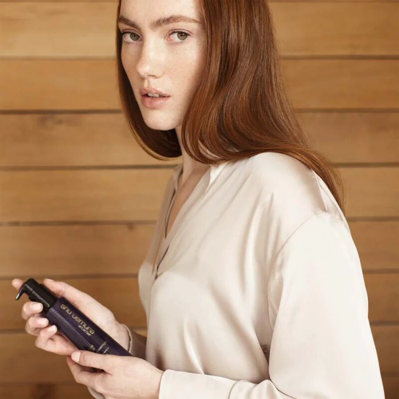 Shu Uemura Essence Absolue нощен серум За коса 150 мл.