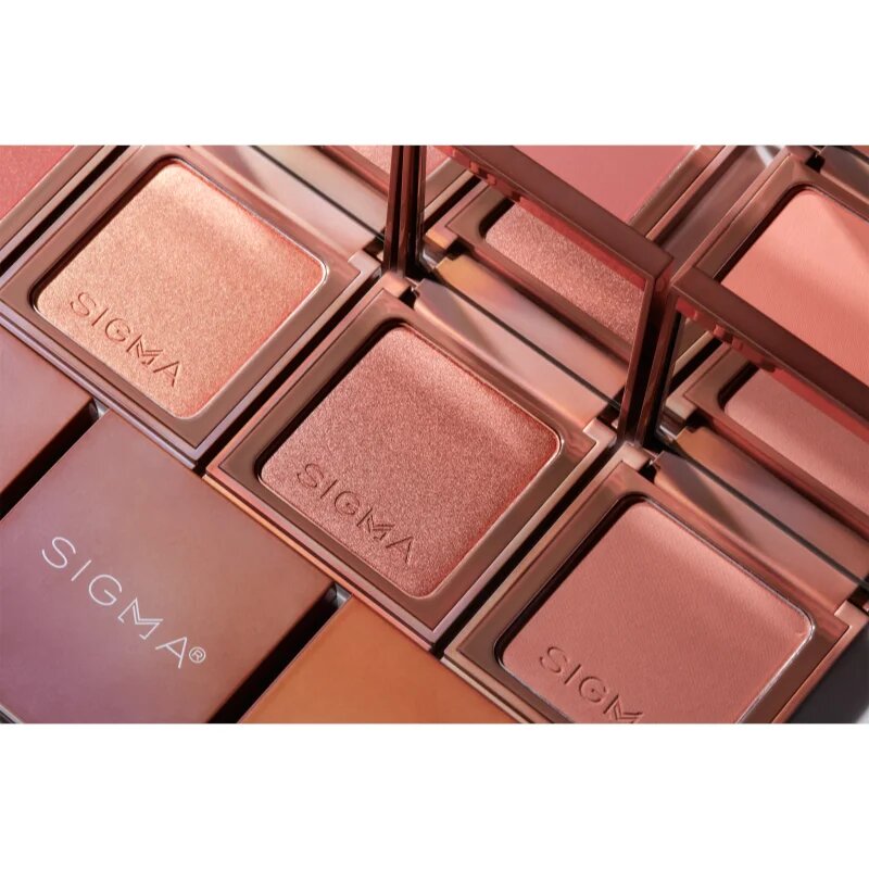 Sigma Beauty Blush дълготраен руж с малко огледало цвят Sunset Kiss 7.8 гр.