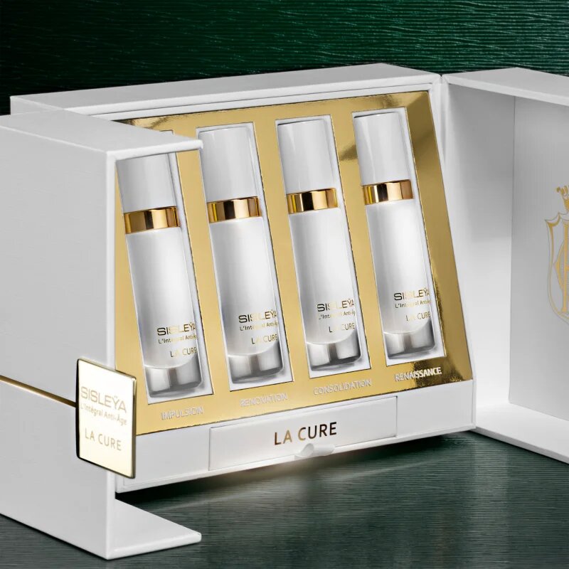 Sisley L'Integral Anti-Age La Cure Set 4-седмична интензивна терапия за младежки вид 4x10 мл.