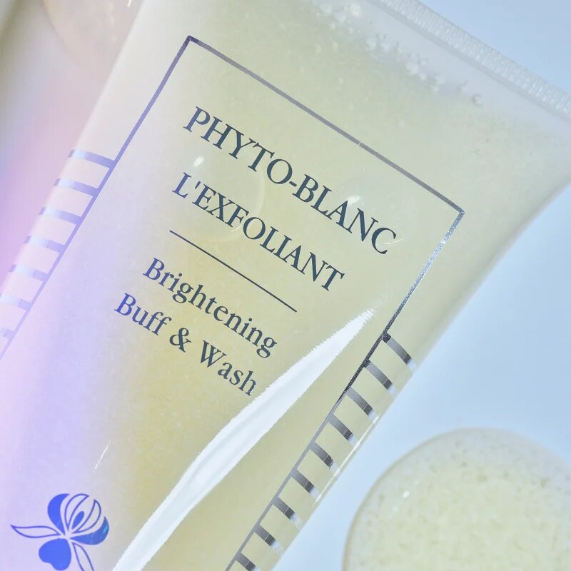Sisley Phyto-Blanc Brightening Buff and Wash ексфолиращ гел за озаряване на лицето 100 мл.