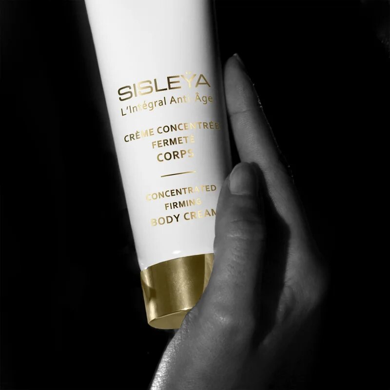 Sisley Sisleÿa L'Integral Anti-Age Concentrated Firming Body Cream стягащ крем за тяло против стареене на кожата 150 мл.