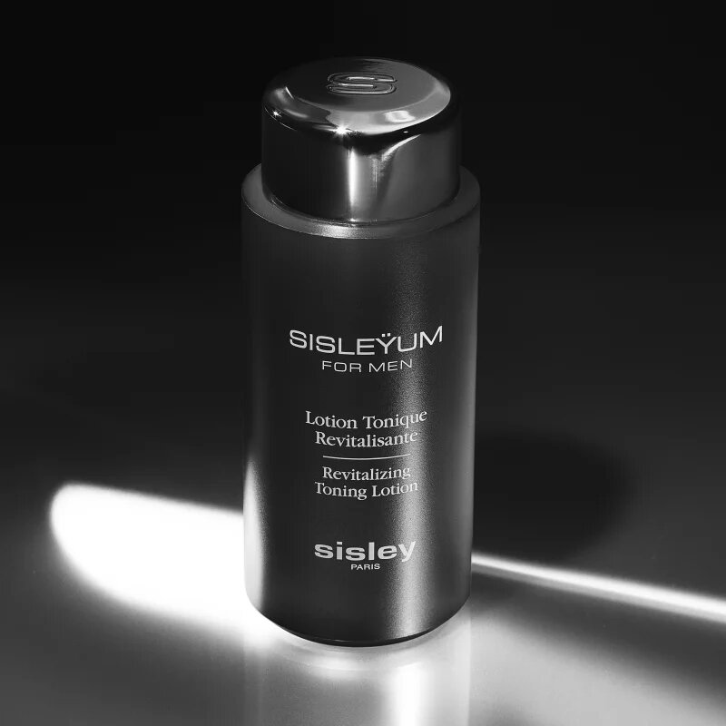 Sisley Sisleÿum Revitalizing Toning Lotion тонизираща вода за лице възстановяващ кожната бариера за мъже 150 мл.
