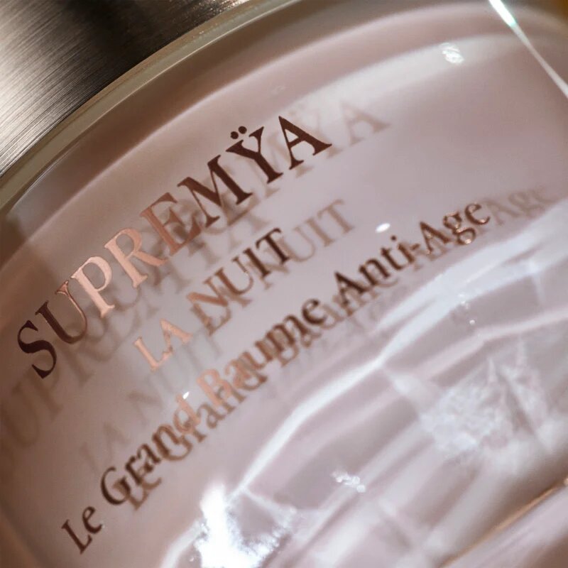 Sisley Supremÿa At Night нощен ревитализиращ крем против стареене и за стягане на кожата 50 мл.