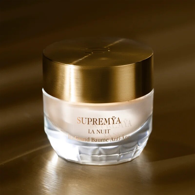 Sisley Supremÿa At Night нощен ревитализиращ крем против стареене и за стягане на кожата 50 мл.