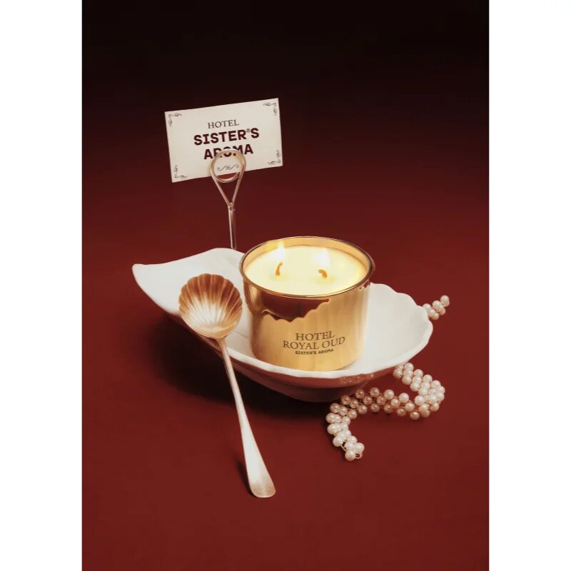 Sister's Aroma Hotel Royal Oud ароматна свещ 150 гр.