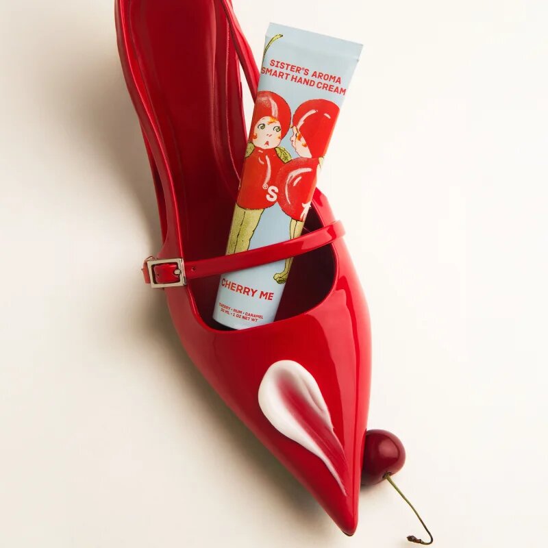 Sister's Aroma Smart Hand Cream Cherry Me подхранващ крем за ръце за жени 30 мл.