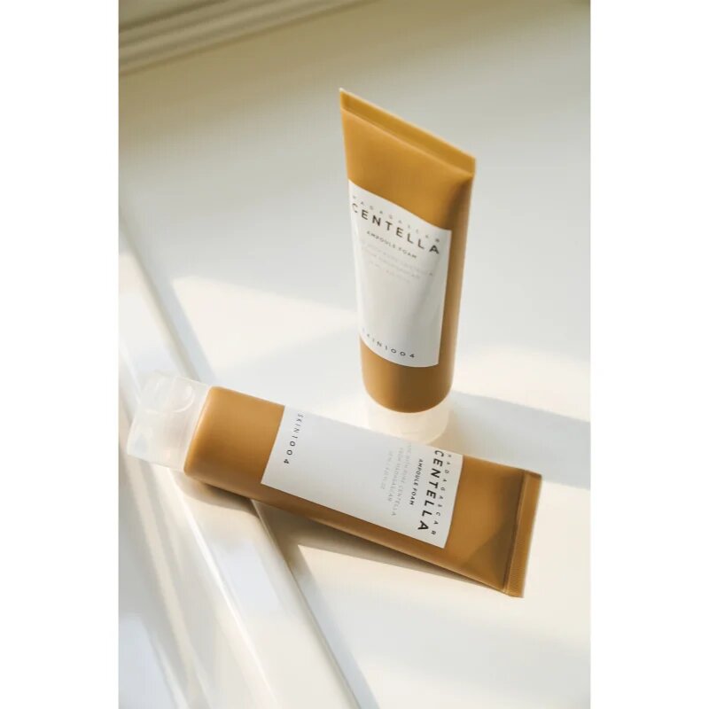 SKIN1004 Madagascar Centella Ampoule Foam почистваща пяна-крем за чувствителна кожа на лицето 125 мл.