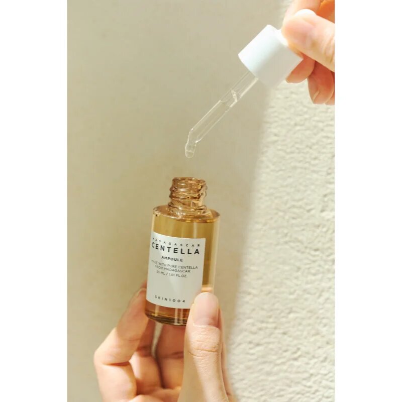 SKIN1004 Madagascar Centella Ampoule хидратиращ серум за успокояване и подсилване на чувствителната кожа 30 мл.