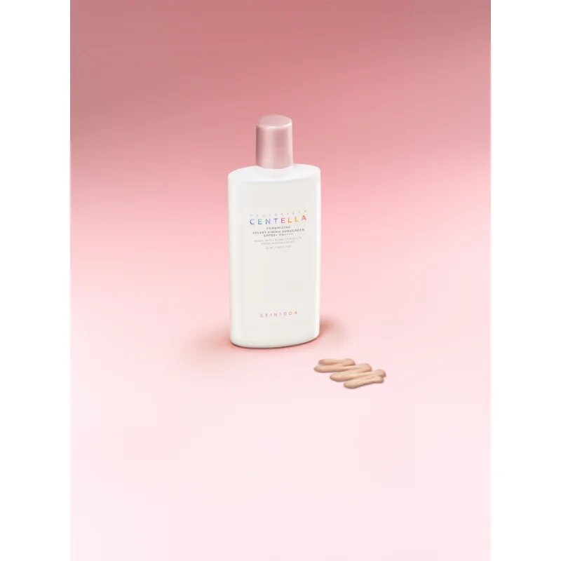 SKIN1004 Madagascar Centella Poremizing Velvet Finish Sunscreen слънцезащитен крем за лице за мазна кожа SPF 50+ 50 мл.