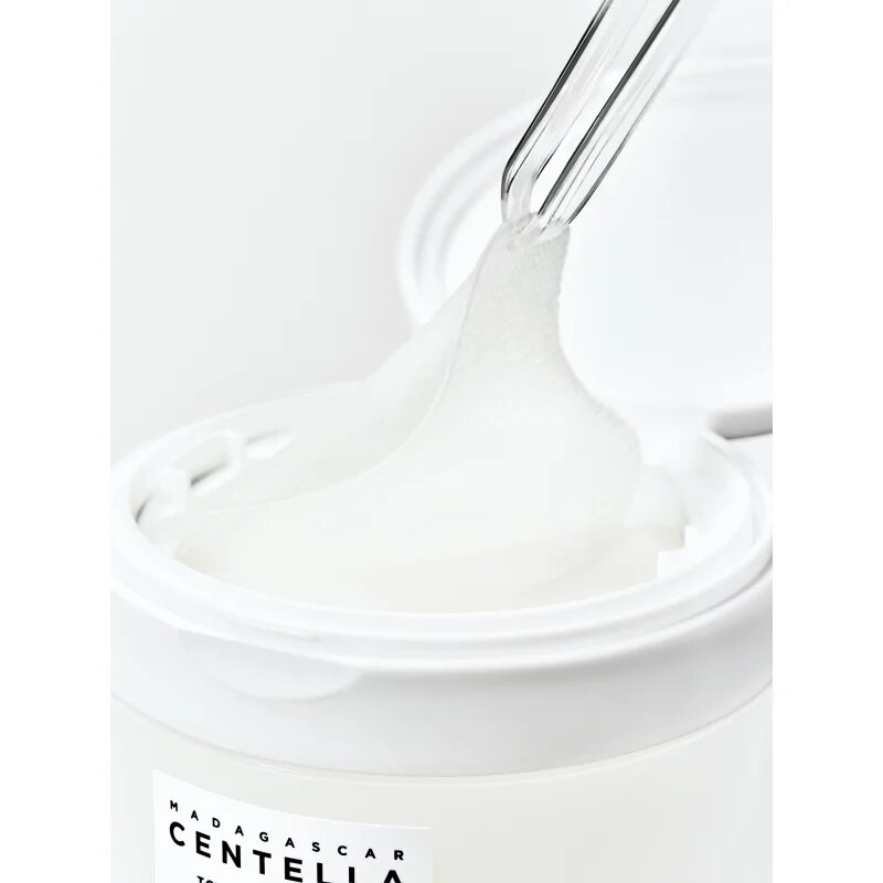 SKIN1004 Madagascar Centella Tone Brightening Dark Spot Ampoule Pad тонизиращи възглавнички Против тъмни петна 60 бр.