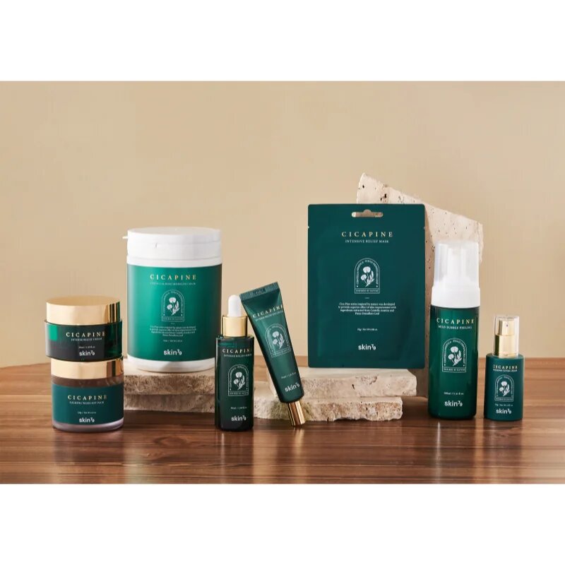 Skin79 Cica Pine нежна почистваща пяна с пилинг ефект 160 мл.