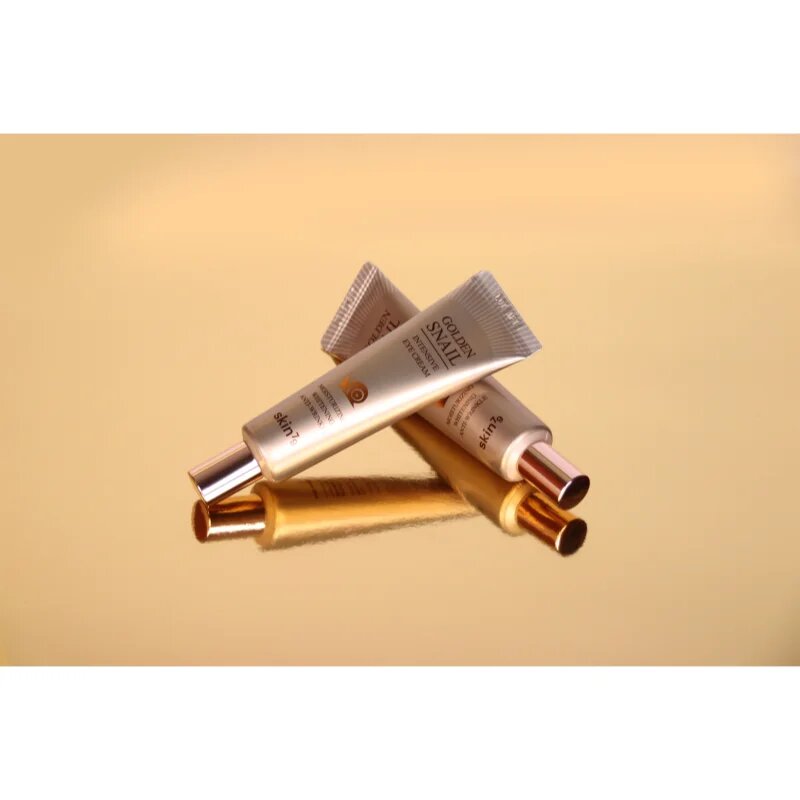Skin79 Golden Snail лифтинг крем за околоочната зона с екстракт от охлюв 35 гр.