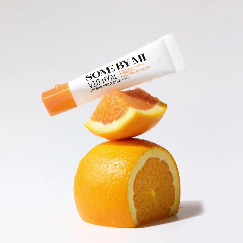 Some By Mi V10 Hyal Lip Protector защитен балсам за устни SPF 15 цвят Transparent 7 мл.