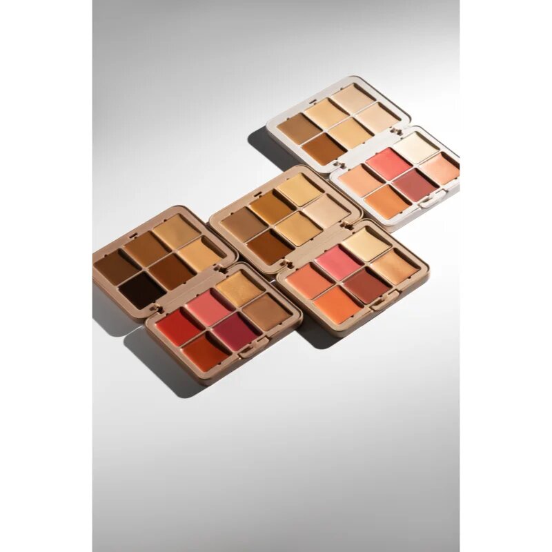 SOSU Cosmetics Complete Canvas Complexion Palette мултифункционална палитра за лице цвят Dark 26.4 гр.