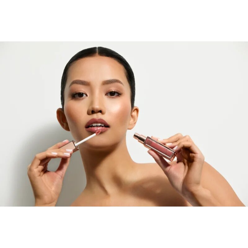 SOSU Cosmetics Satin Lip Glaze хидратиращ блясък за устни цвят Birthday Suit 6 мл.