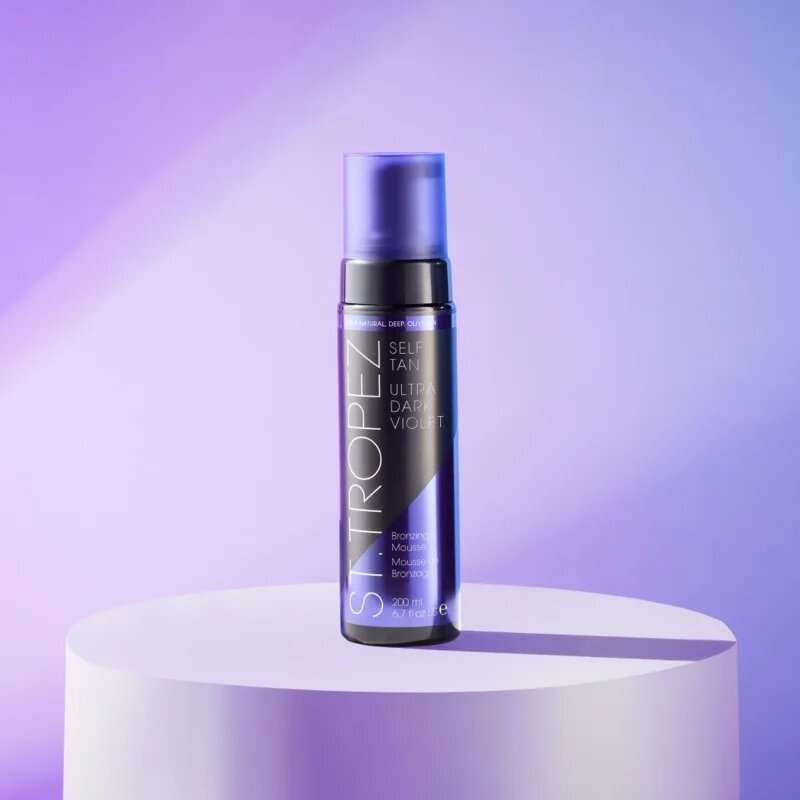 St.Tropez Self Tan Ultra Dark Violet автобронзираща пяна за тъмна кожа 200 мл.