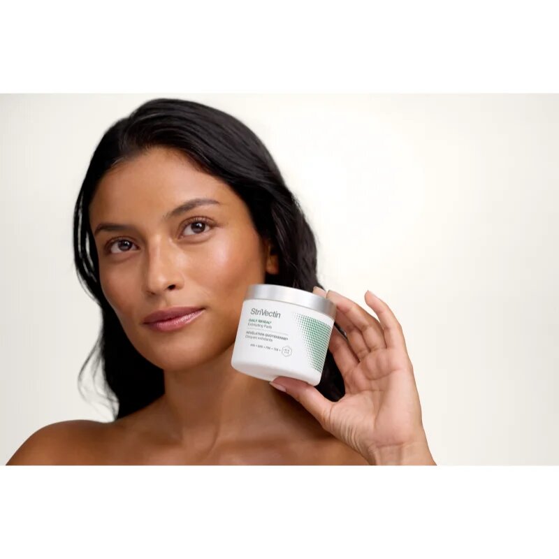 StriVectin Advanced Resurfacing Daily Reveal Exfoliating Pads ексфолиращи възглавнички за изглаждане на кожата и минимизиране на порите 60 бр.