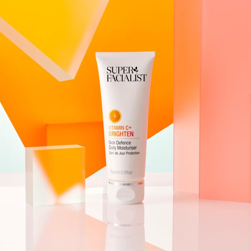 Super Facialist Vitamin C+ Brighten озаряващ хидратиращ крем за уморена кожа 75 мл.
