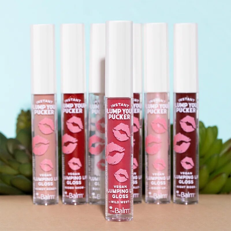 theBalm Plump Your Pucker Lip Gloss блясък за устни за по-голям обем цвят Buck-a-Roo 2.7 мл.