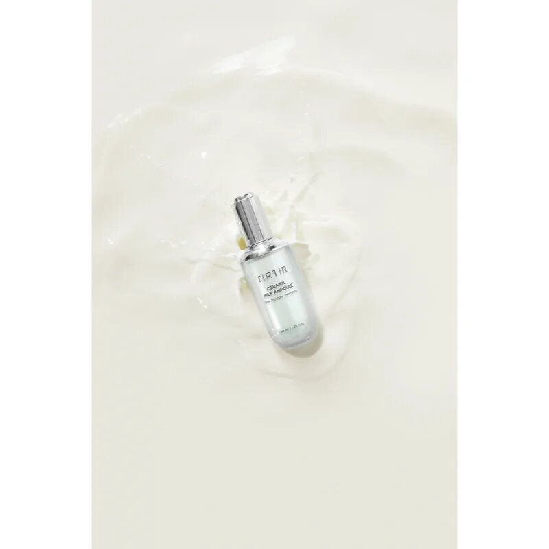 TIRTIR Ceramic Milk Ampoule хидратиращ серум за лице за озаряване на лицето 40 мл.