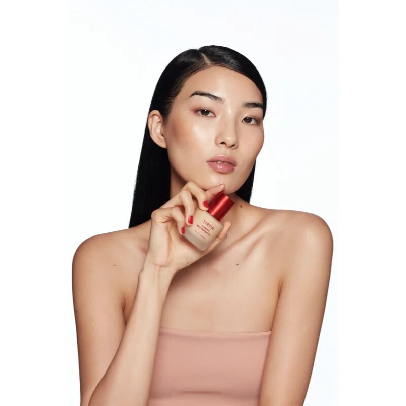 TIRTIR Mask Fit Red Foundation озаряващ течен фон дьо тен с хидратиращ ефект цвят 33N Macchiato 30 мл.