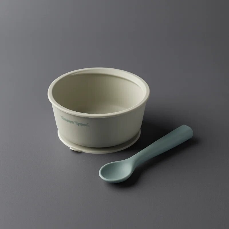 Tommee Tippee EasiStick™ Silicone Bowl & Spoon силиконова купичка с вендуза 4m+ Green 1 бр.