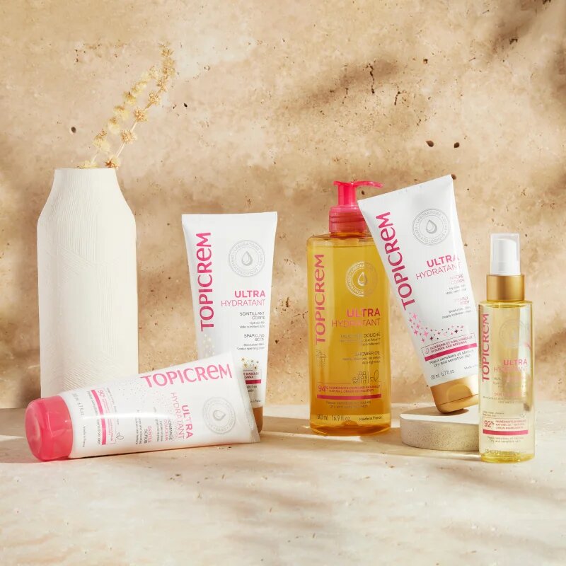 Topicrem UH BODY Ultra-Moisturizing Sparkling Body интензивно хидратиращо мляко за тяло с блясък 200 мл.