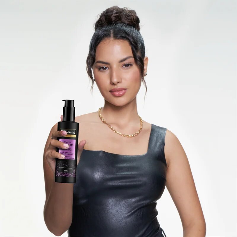 TRESemmé Biotin Repair Leave-In Cream Serum кремообразен серум за постигане на съвършен вид на косата 200 мл.