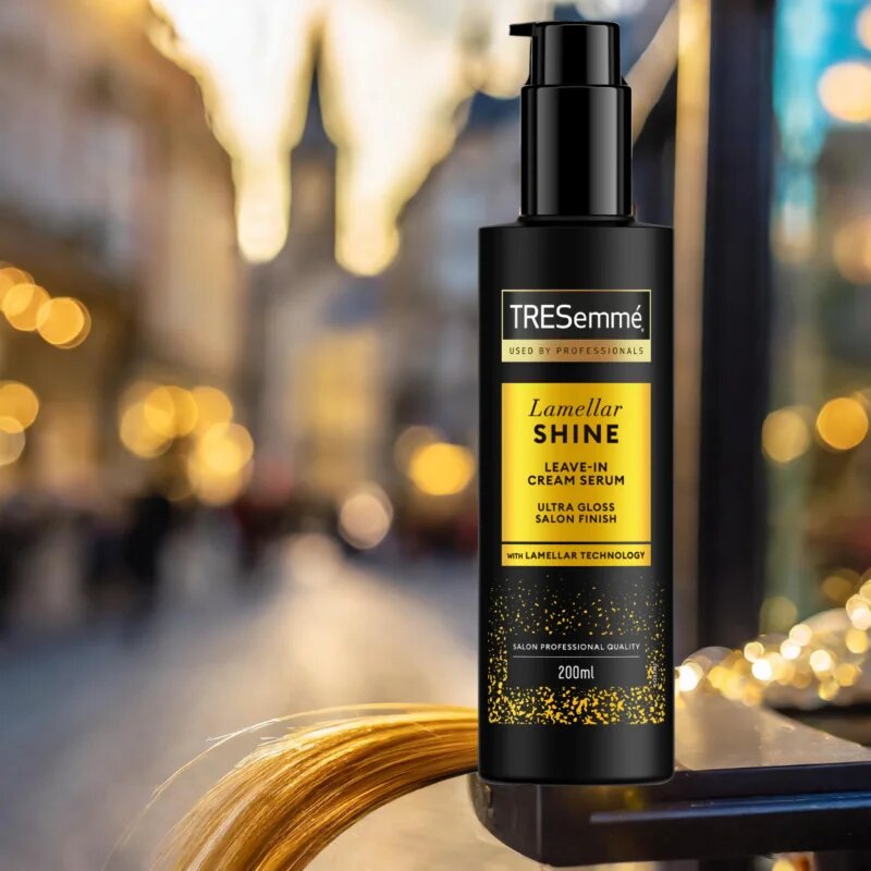 TRESemmé Lamellar Shine кремообразен серум за блясък и мекота на косата 200 мл.