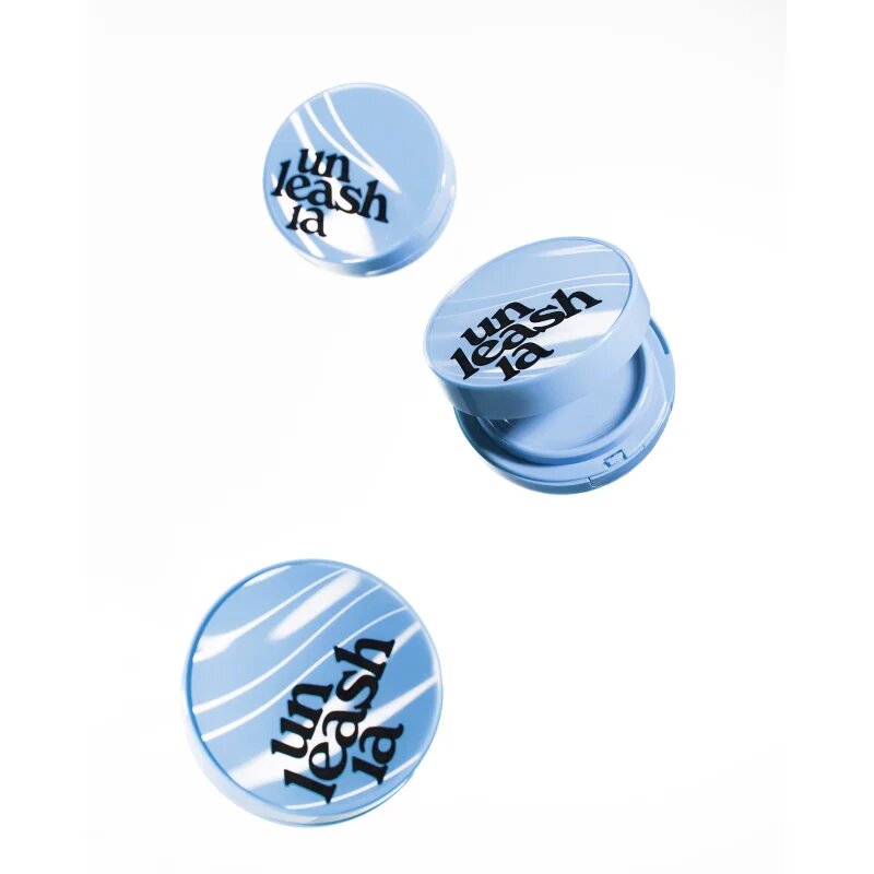 Unleashia Babe Skin Baby Blue Cushion дълготраен грим в гъбичка SPF 40 цвят 17C Seraphic 15 гр.