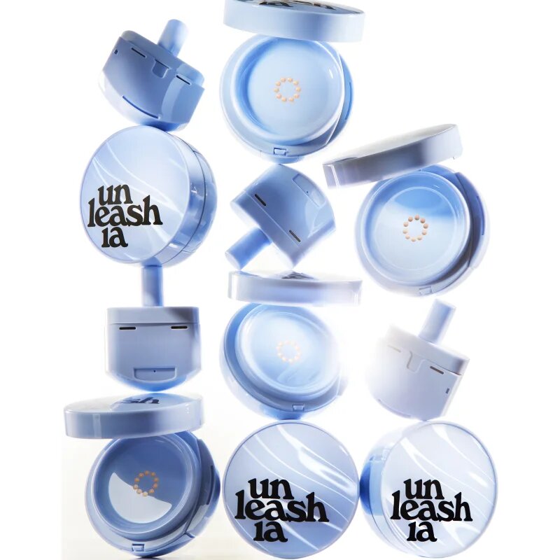 Unleashia Babe Skin Baby Blue Cushion дълготраен грим в гъбичка SPF 40 цвят 23W Jolly 15 гр.