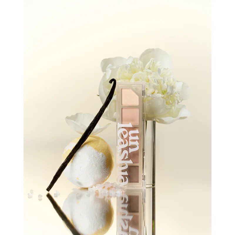Unleashia Mood Shower Eye Palette палитра сенки за очи цвят NO.1 Vanilla Shower 1 бр.