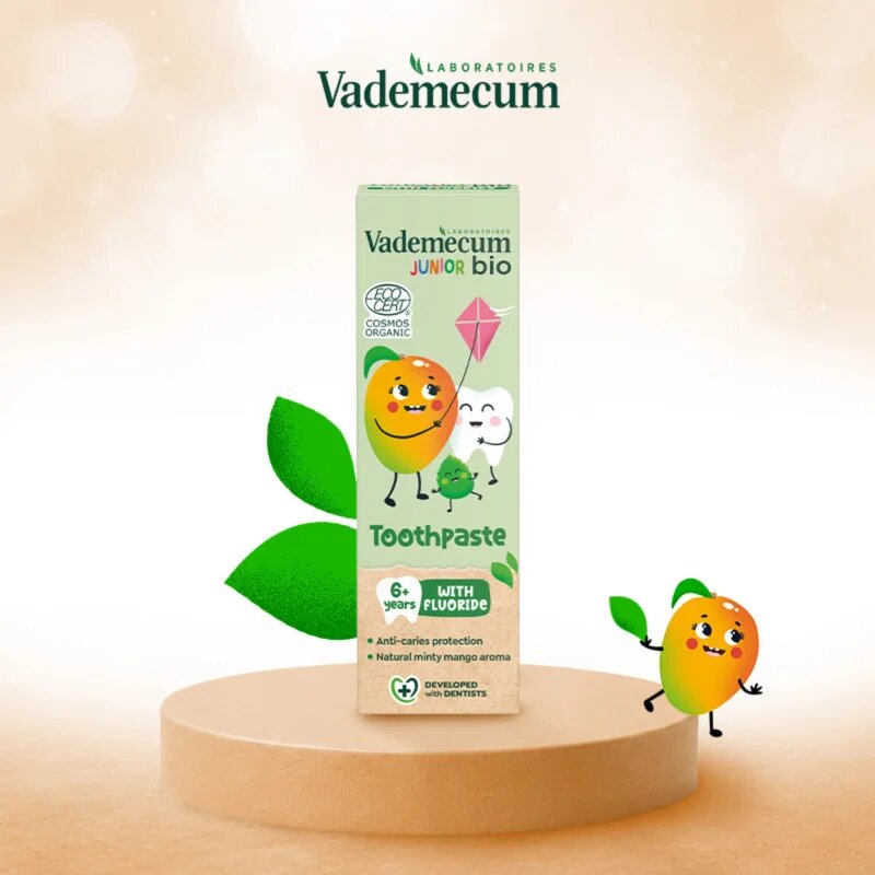 Vademecum BIO Junior детска паста за зъби с флуорид от 6-годишна възраст Minty Mango 50 мл.