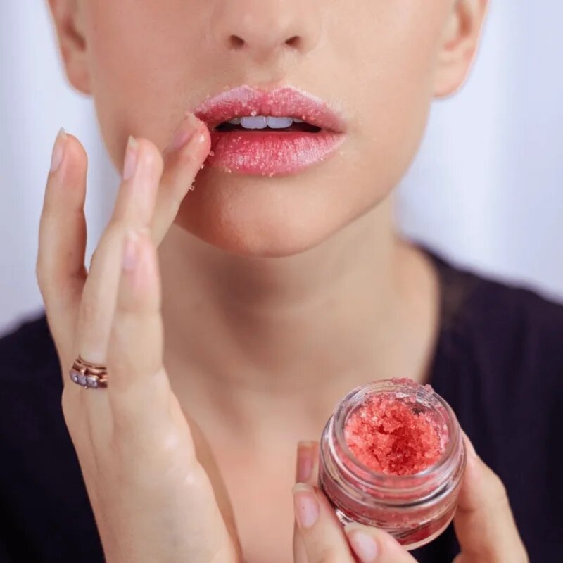 Venira Lip Scrub пилинг Melon 15 мл.