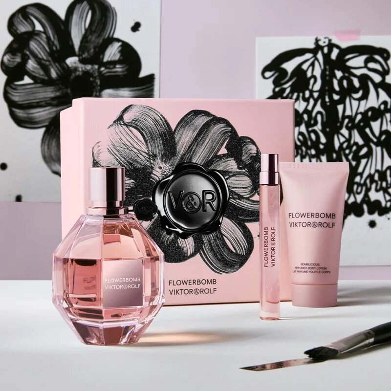 Viktor & Rolf Flowerbomb подаръчен комплект за жени