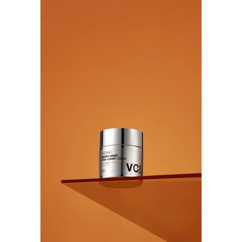 VT Cosmetics Reedle Shot Vita-Light Cream хидратиращ и успокояващ крем против признаци на стареене 50 мл.