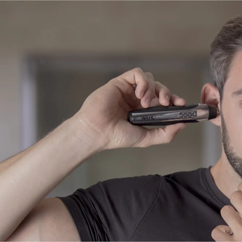Wahl Deluxe Travel Kit комплект за подстригване на брада и косми по тялото на път